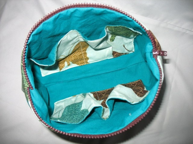 trousses-trousse-de-toilette-envol-de-papill-4014825-img-5705-d8ca2_big